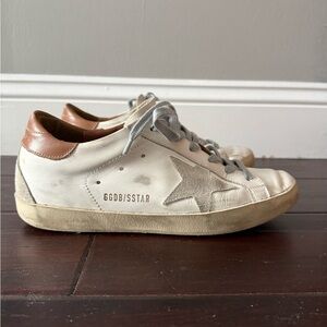 Tan and white Golden Goose